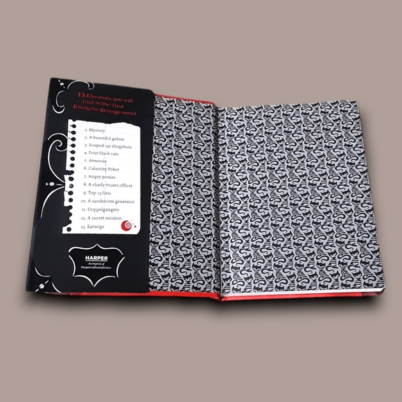 Emily The Strange The Lost Days - Picture 4 of 8